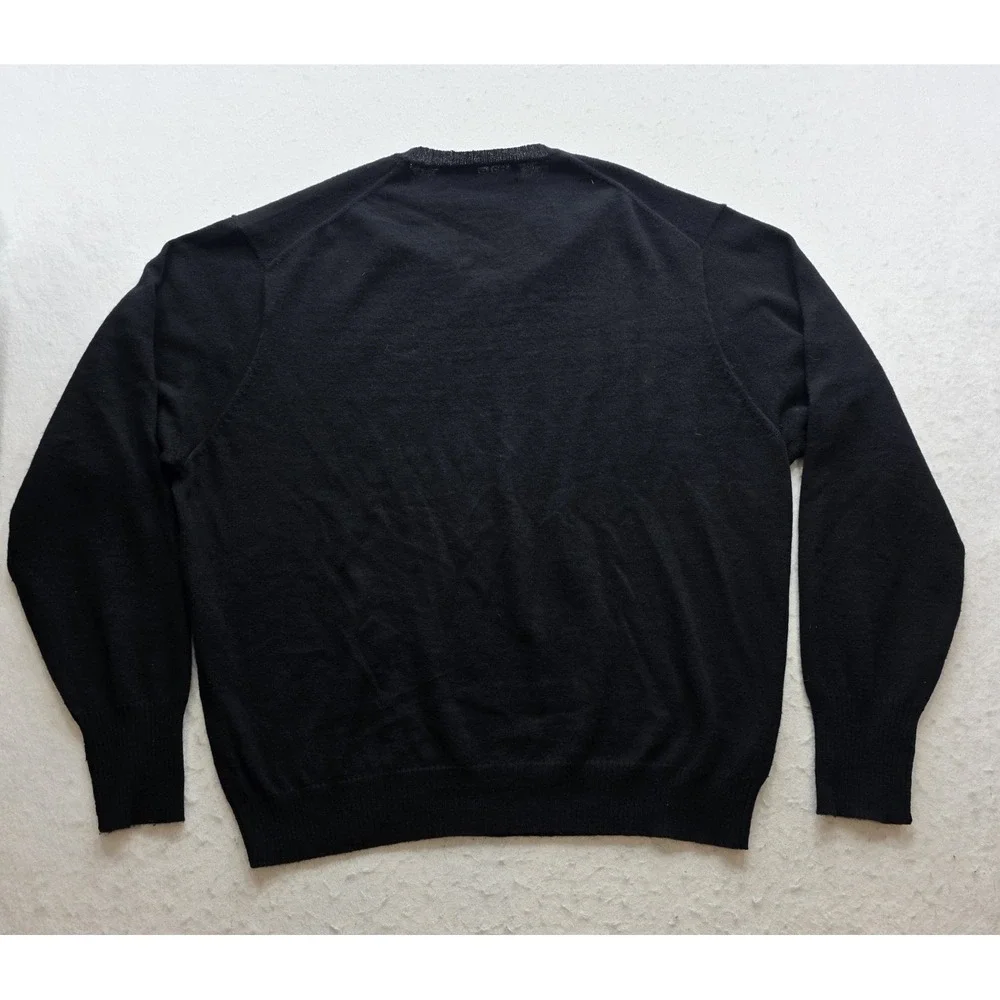 Polo Ralph Lauren Men's Black w Purple Pony Lambs Wool V-Neck Sweater. Size L
